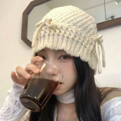 黑夜里的眼睛